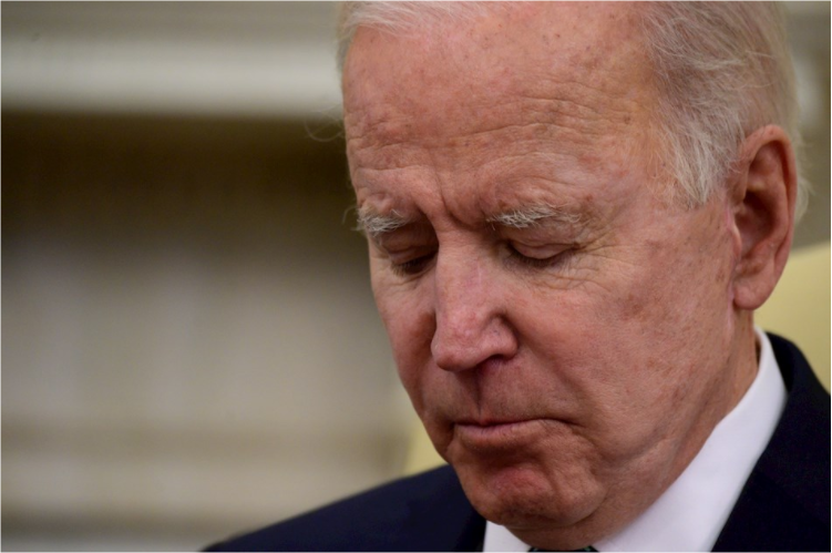 Estadounidenses culpan a Biden por «empeoramiento» de la economía