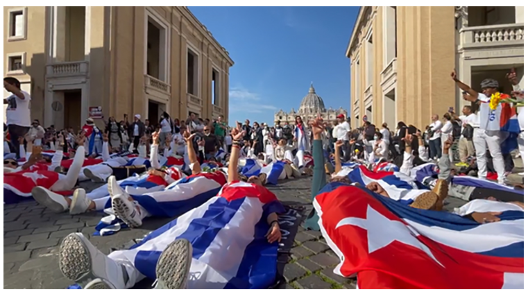 Congresistas de EEUU «decepcionados» por trato a cubanos en el Vaticano